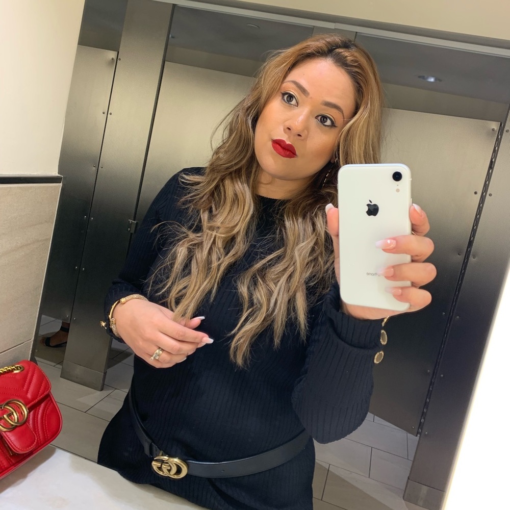 Meet your Posher, Alejandra